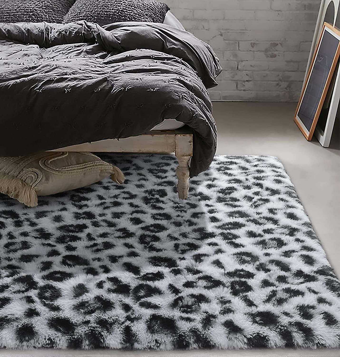 NOAHAS Fluffy Leopard Print Rug Cheetah Print Area Rugs Soft Comfy Printed Carpet for Bedroom Living Room Home Western Decor