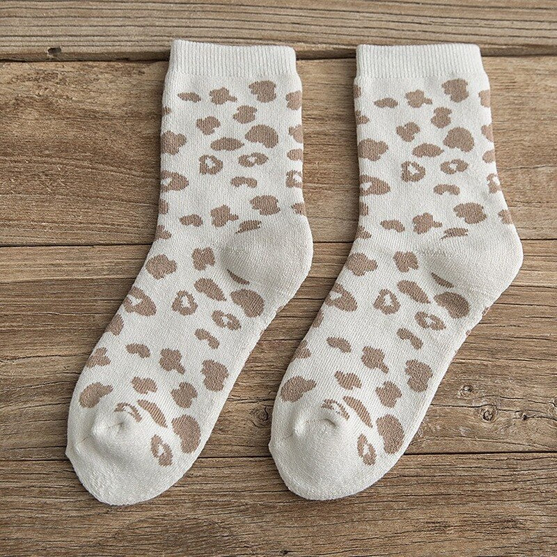 Retro Cool Leopard Print Women Socks Cotton Terry Thick Warm Socks Cotton Korean Animal Girl Gift Funny Holiday Winter Kawaii