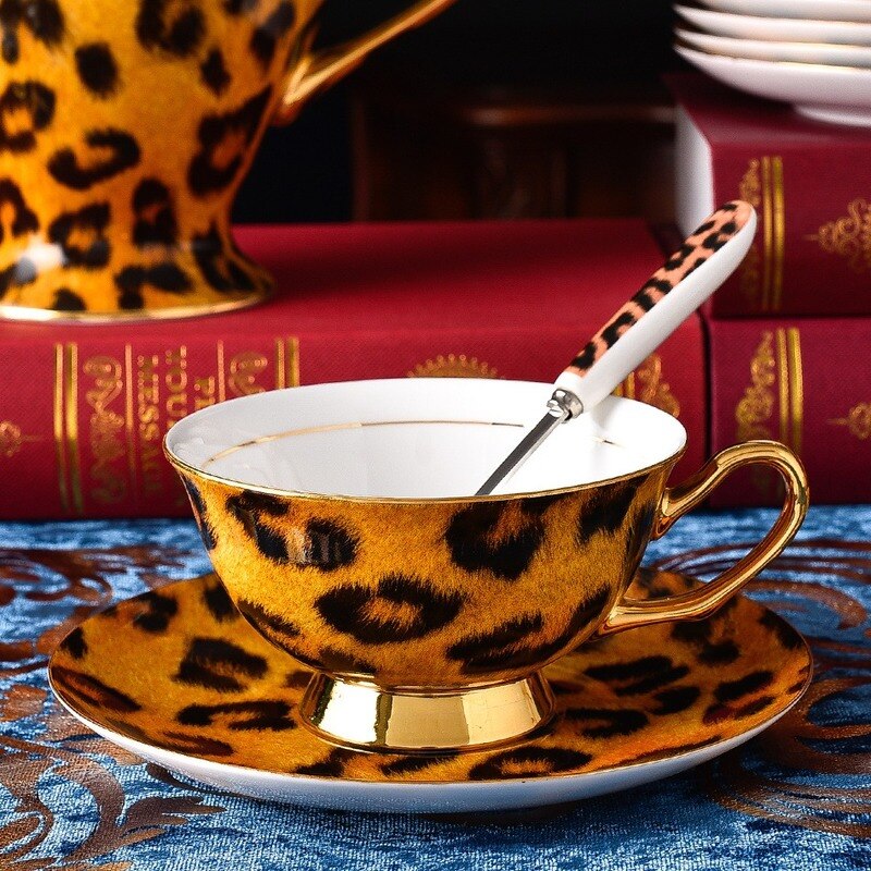 Leopard Print Chip Mugs with Sauce Spoon Ceramic Mug Drinkware Tea Set Bone China Fashion Gift DEC602