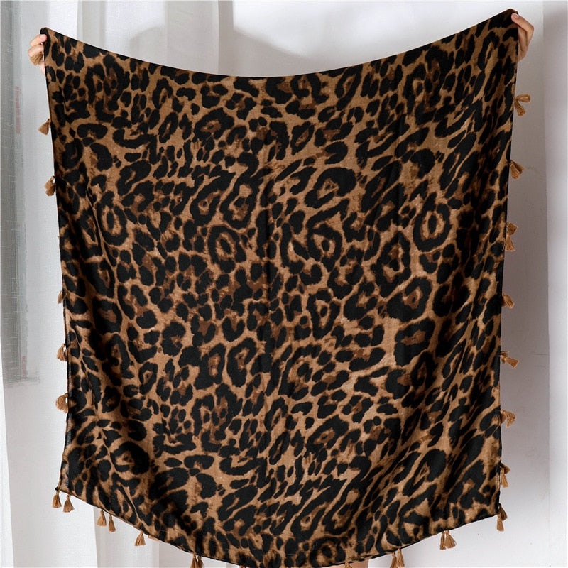 Animal Leopard Print Scarf Women Beach Scarf Luxury Brand Viscose Big Leopard Summer Scarf Hijab Women Scarfs Fashionable Wraps