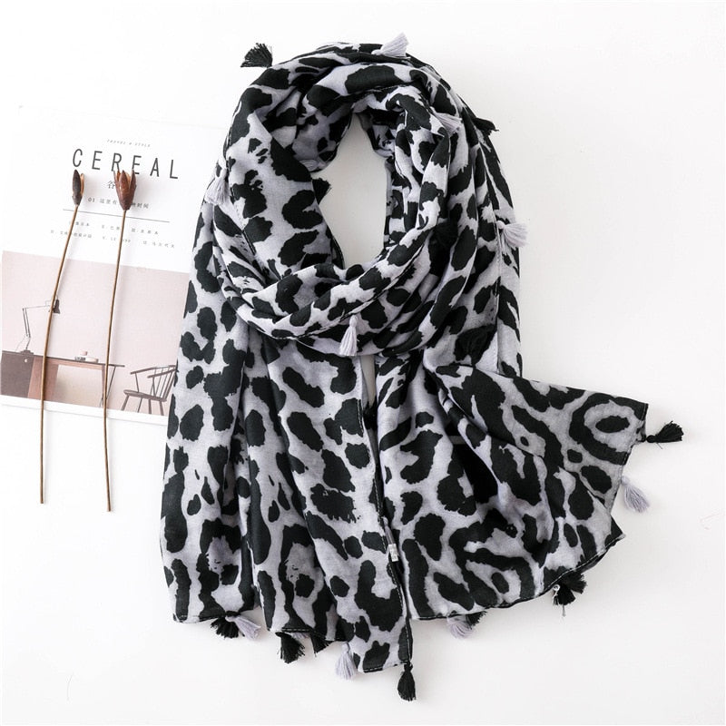 Animal Leopard Print Scarf Women Beach Scarf Luxury Brand Viscose Big Leopard Summer Scarf Hijab Women Scarfs Fashionable Wraps