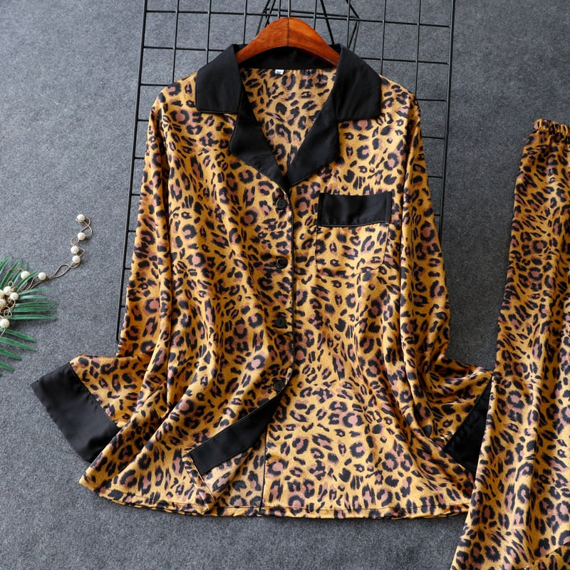 Leopard Pyjamas Women Long Sleeve 2 Pcs Suit Casual Silk Home Clothing Sleepwear