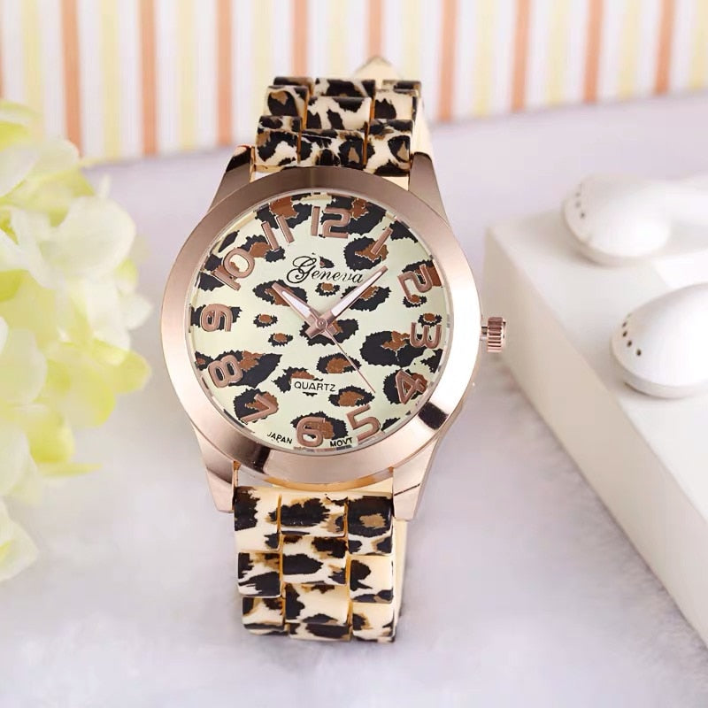 Geneva Watch Leopard Print Silicone Watch 2020 New Fashion Casual Student Watch Leopard Print Color Quartz Watch